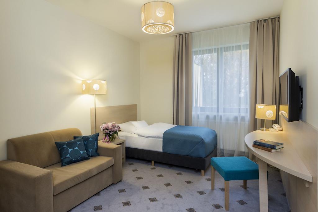 Hotel Notabene Świdnik Exteriér fotografie