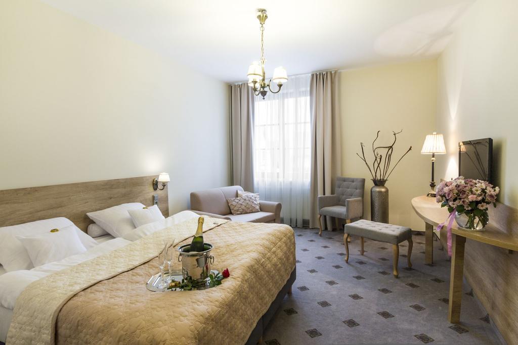 Hotel Notabene Świdnik Pokoj fotografie