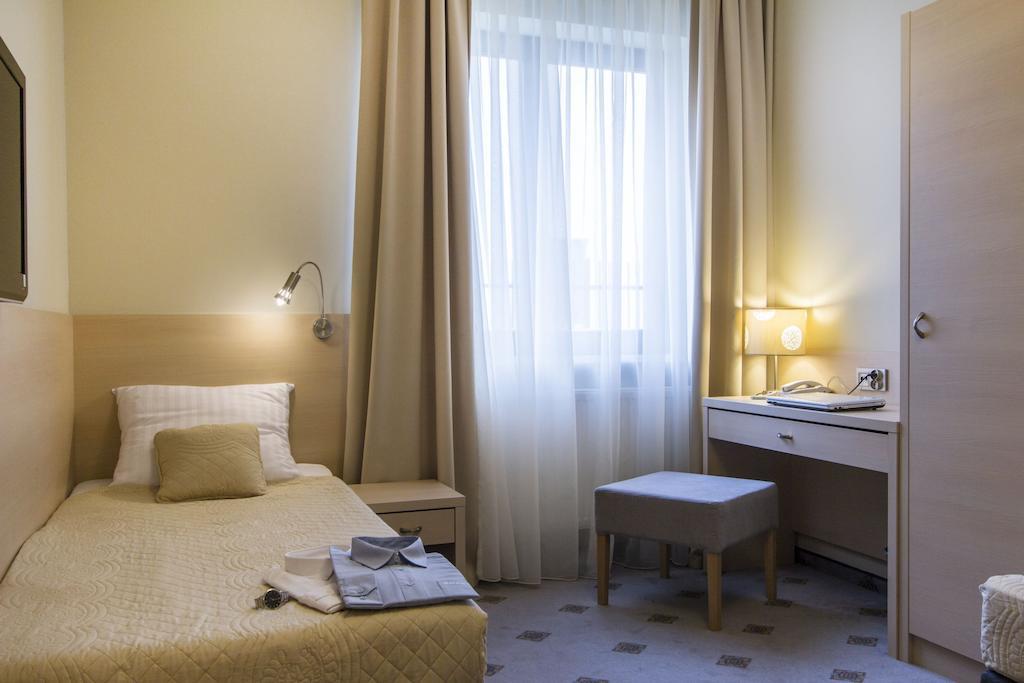 Hotel Notabene Świdnik Pokoj fotografie