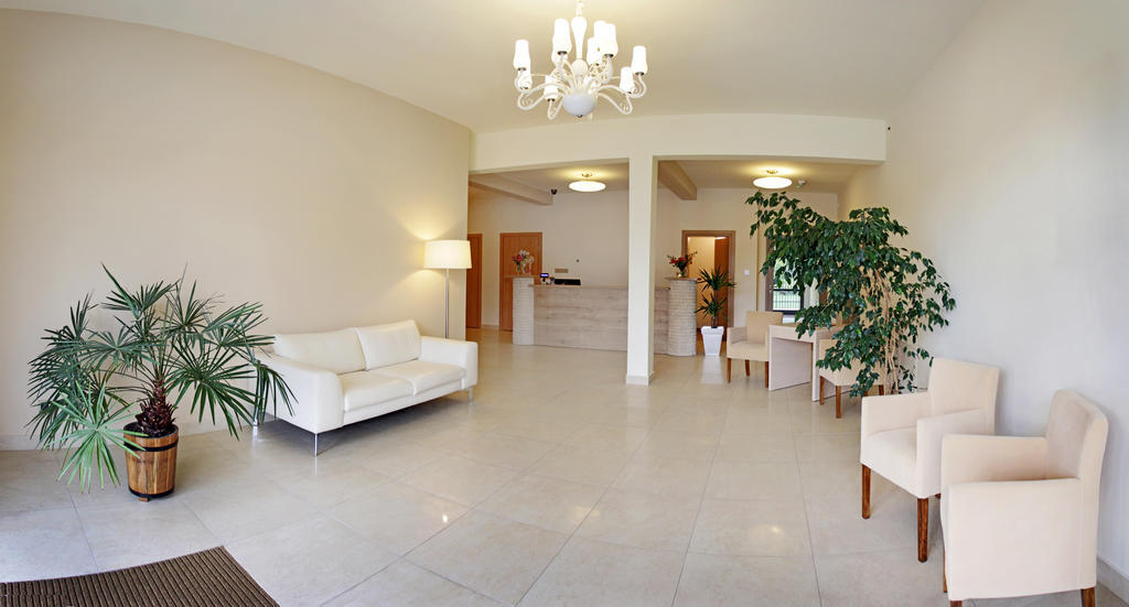 Hotel Notabene Świdnik Exteriér fotografie